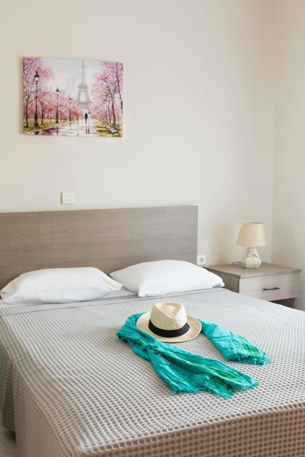 Kostas 2 Apartment Luaran gambar