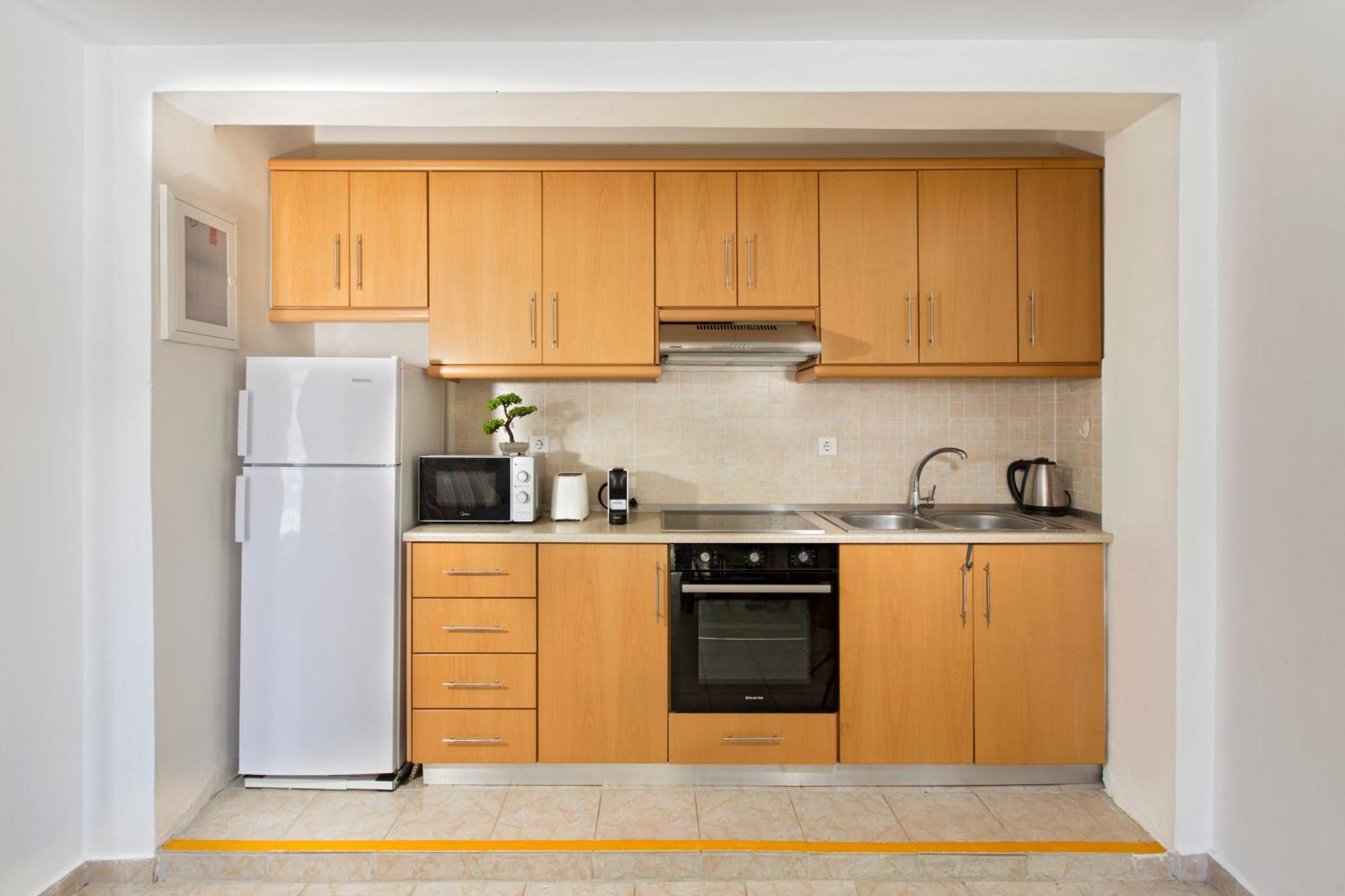 Kostas 2 Apartment Luaran gambar